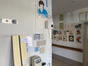 介護施設入口に設置(超音波霧化器JM-200)