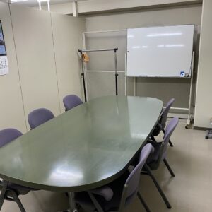 大阪営業所会議室