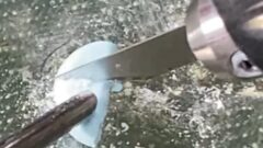 クスリを超音波カッターで切る