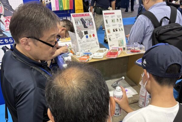 マジックで塗装、マーカースプレイヤー